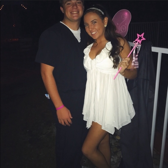 Free People🌞✨✨White Ruffle Short Halter Dress - Picture 4 of 5